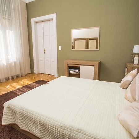 Novak Apartman Szeged Extérieur photo