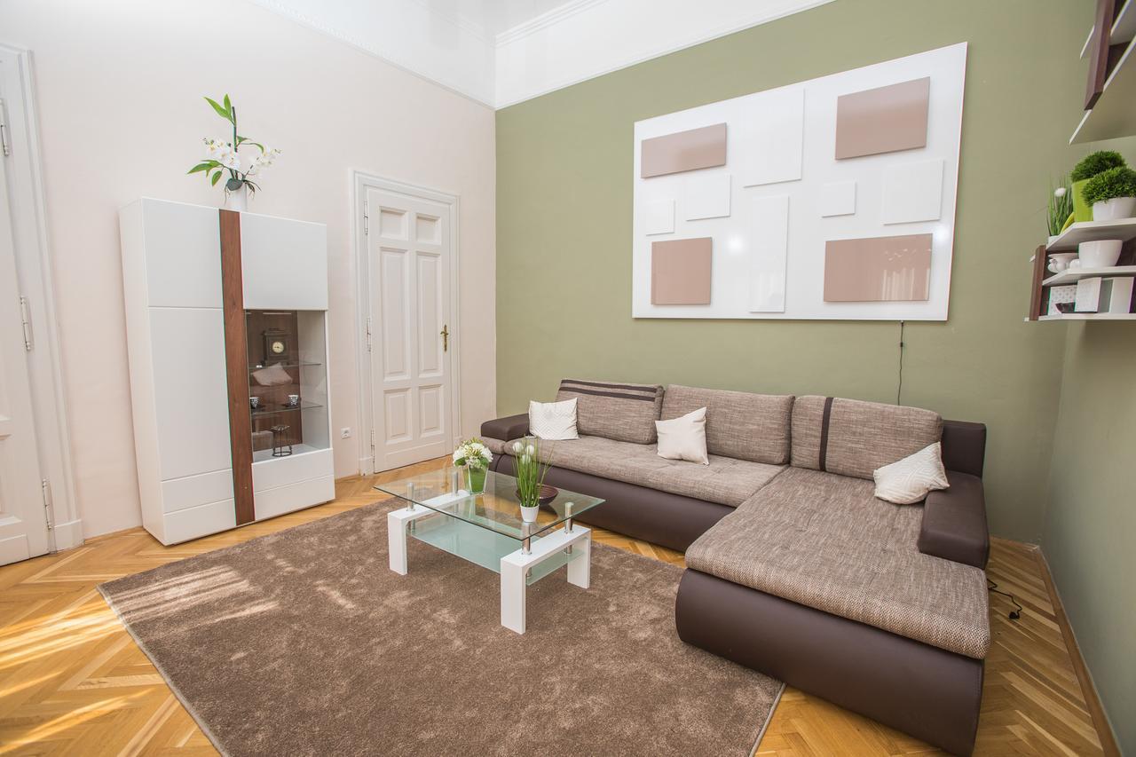 Novak Apartman Szeged Extérieur photo