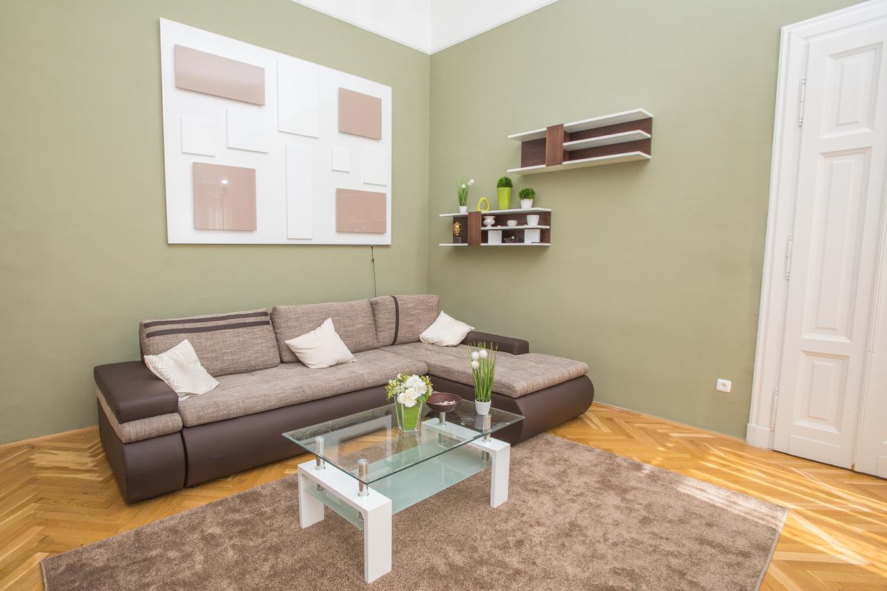Novak Apartman Szeged Extérieur photo